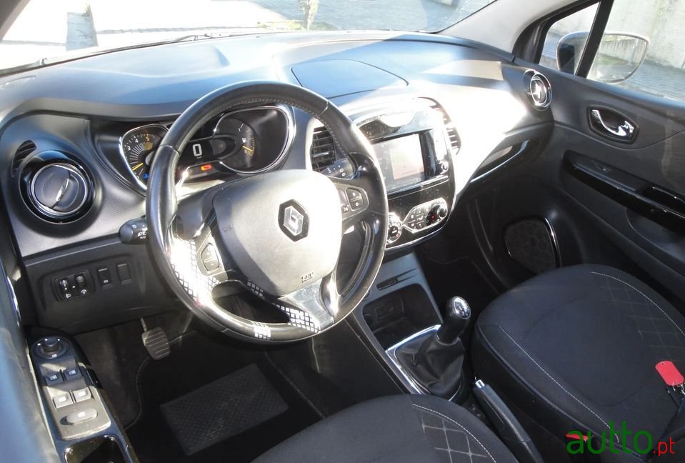 2014' Renault Captur Exclusive photo #4