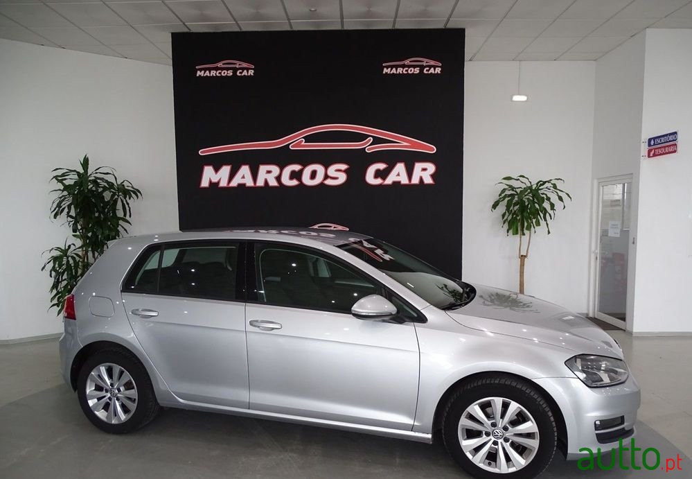 2014' Volkswagen Golf photo #6