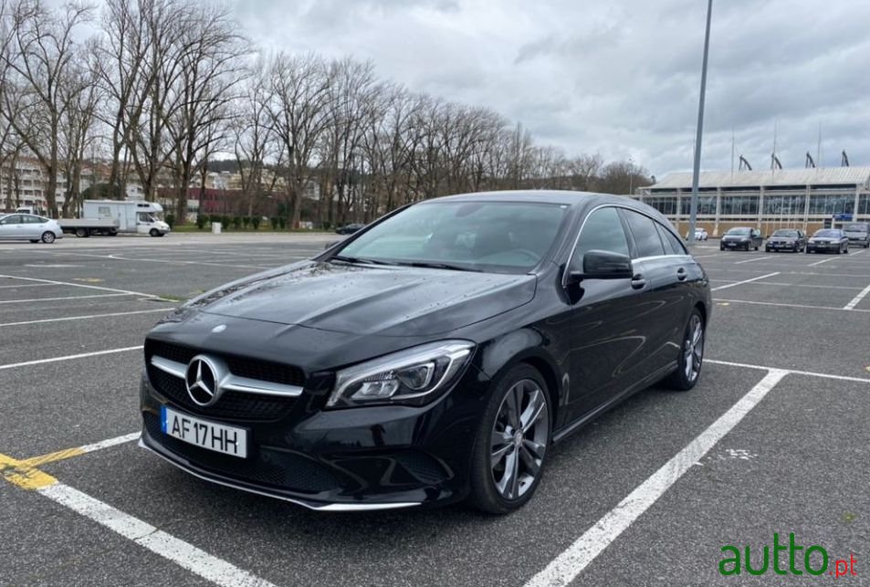 2017' Mercedes-Benz Cla-180 photo #4