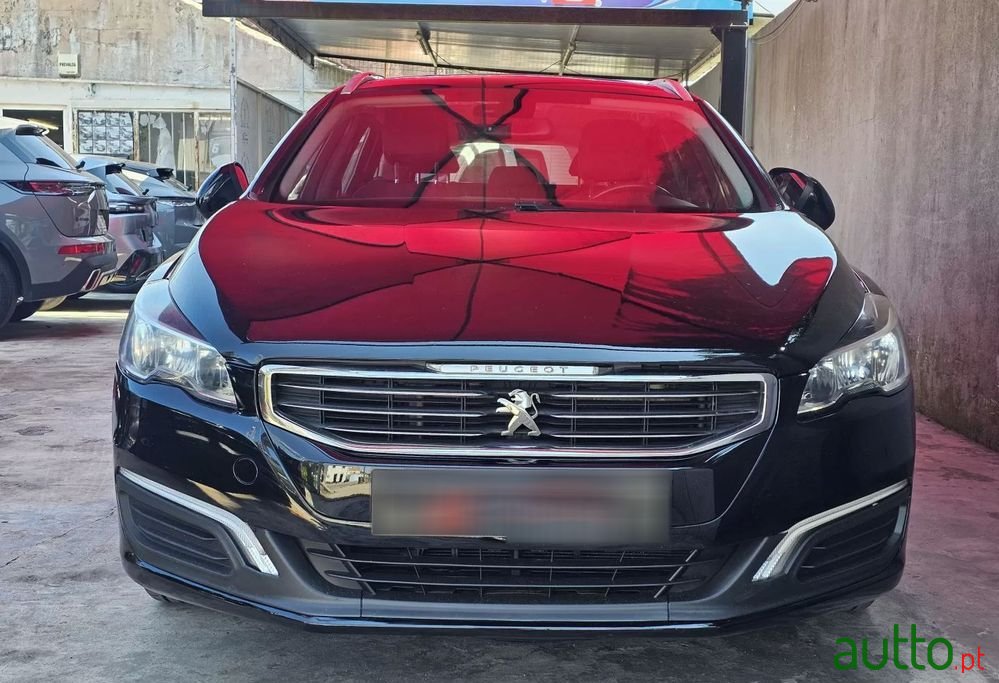 2015' Peugeot 508 Sw photo #2