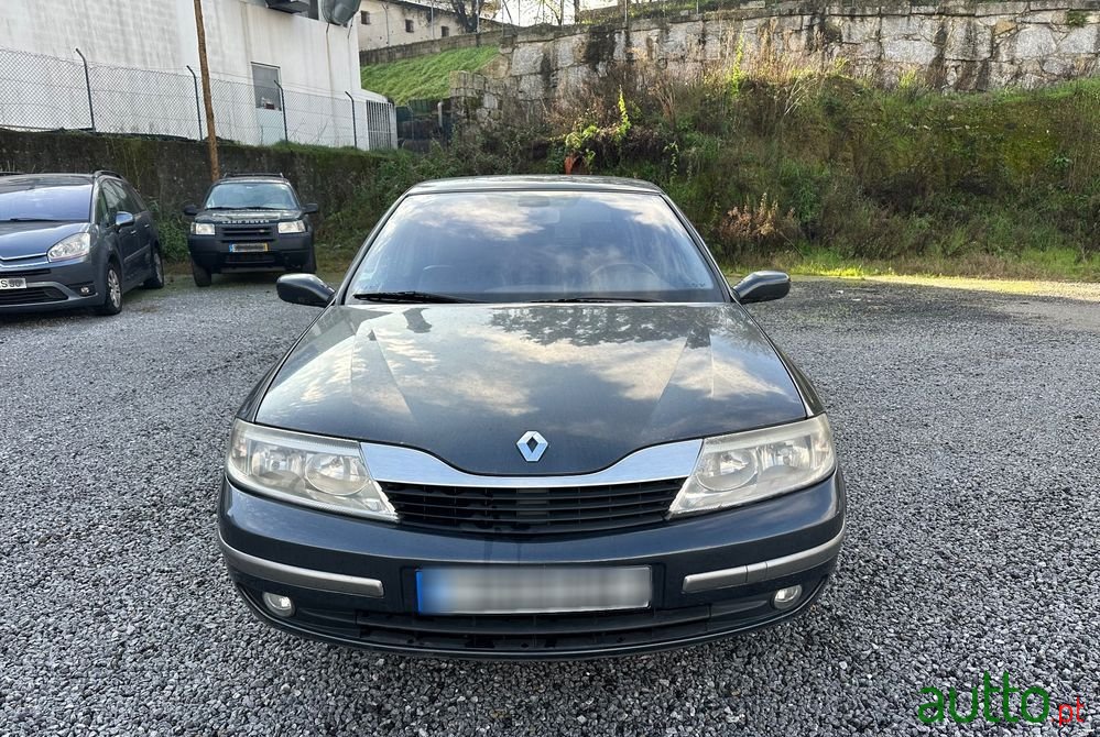 2004' Renault Laguna Break photo #4