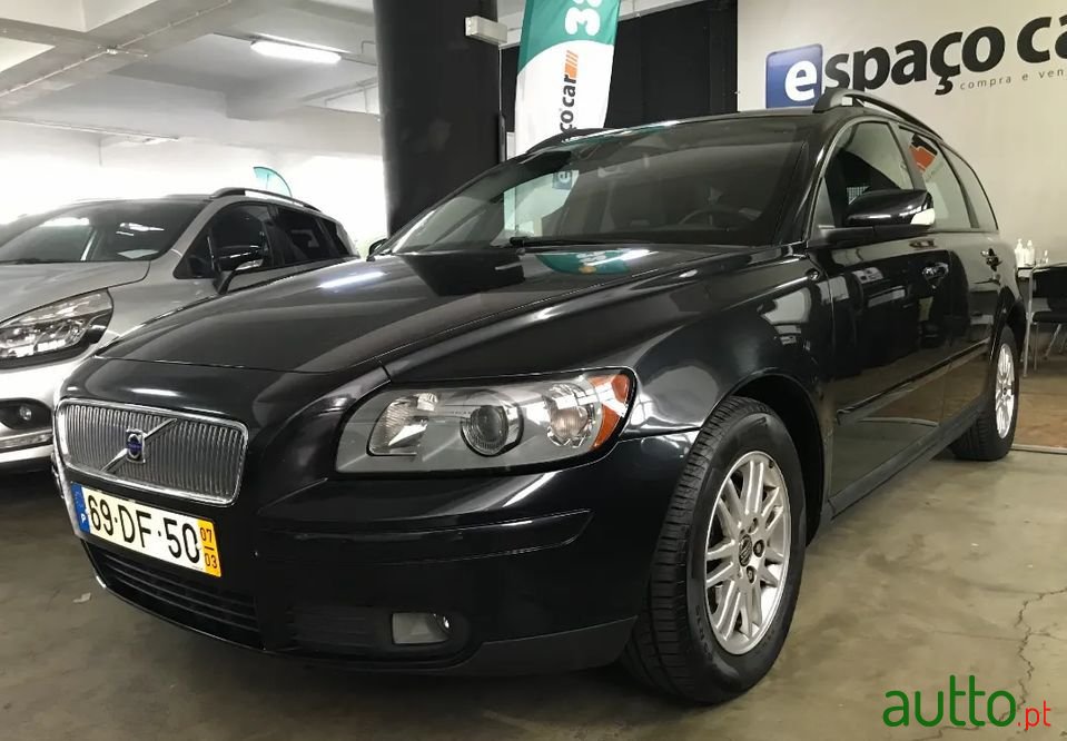 2006' Volvo V50 photo #1