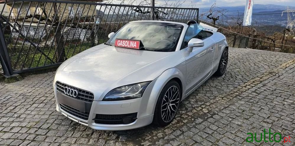 2007' Audi Tt Roadster 2.0 Tfsi S-Line photo #2