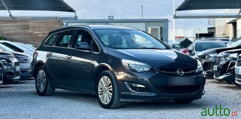 2015' Opel Astra Sports Tourer photo #1
