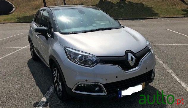 2015' Renault Captur photo #3