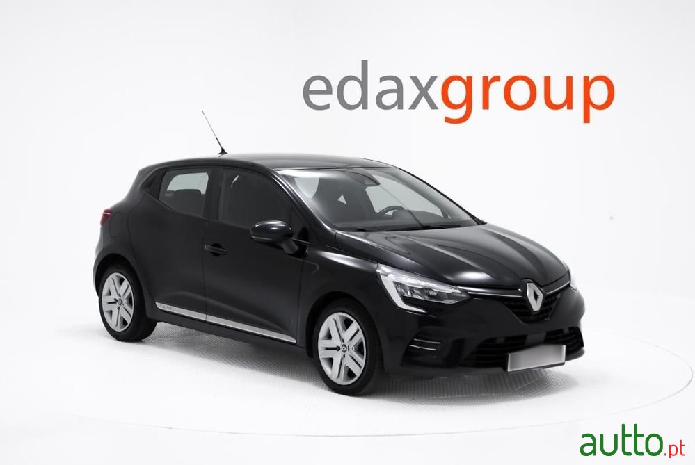 2020' Renault Clio photo #1