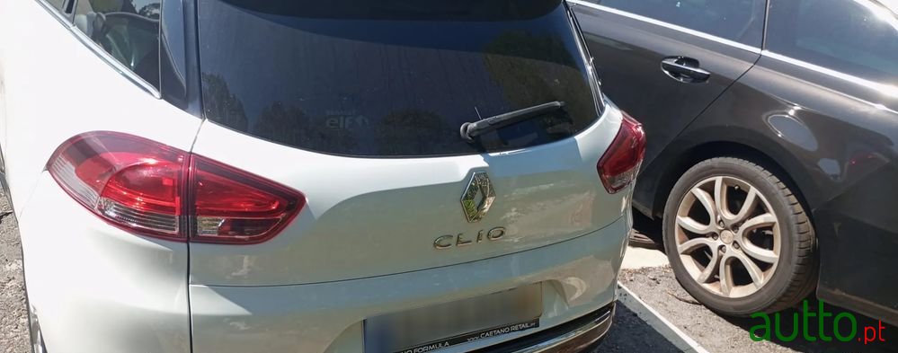 2019' Renault Clio 1.5 Dci Gt Line photo #3