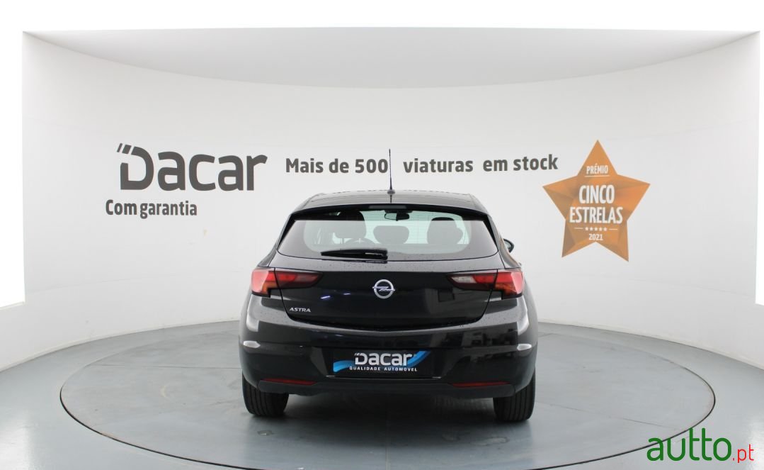 2019' Opel Astra photo #6