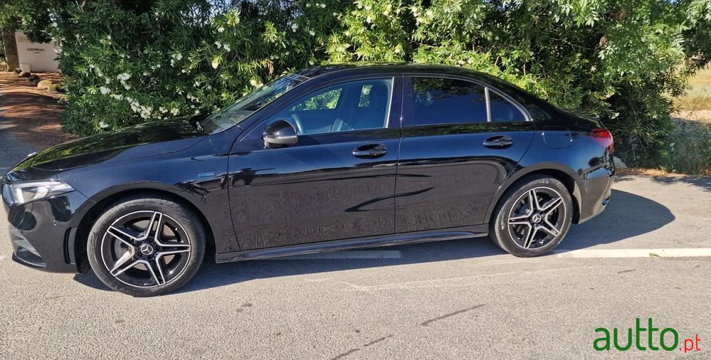 2021' Mercedes-Benz A 250 E Amg Line photo #5