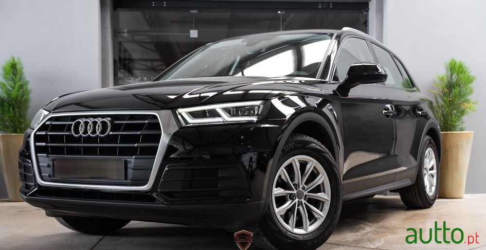 2020' Audi Q5 35 Tdi S Tronic photo #2