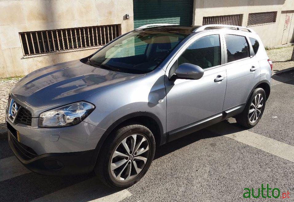 2010' Nissan Qashqai 1.5Dci Tekna Premium 18 photo #1