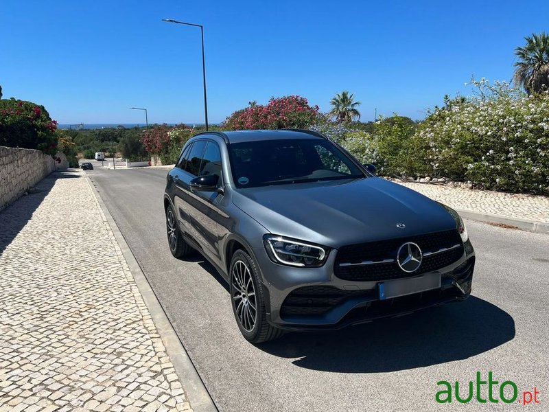 2022' Mercedes-Benz GLC 220 photo #1