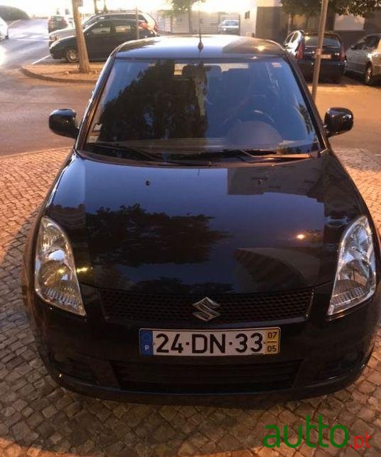 2007' Suzuki Swift 1.3 photo #1