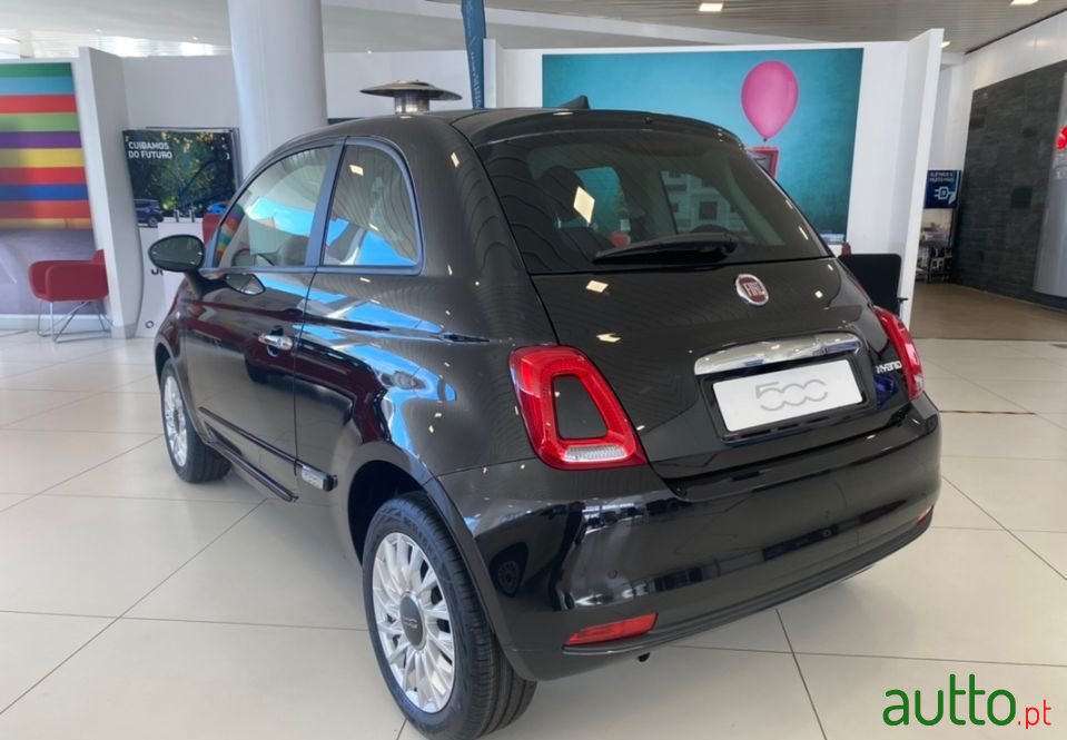 2022' Fiat 500 photo #2