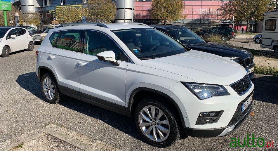 2017' SEAT Ateca 1.6 Tdi Style photo #3