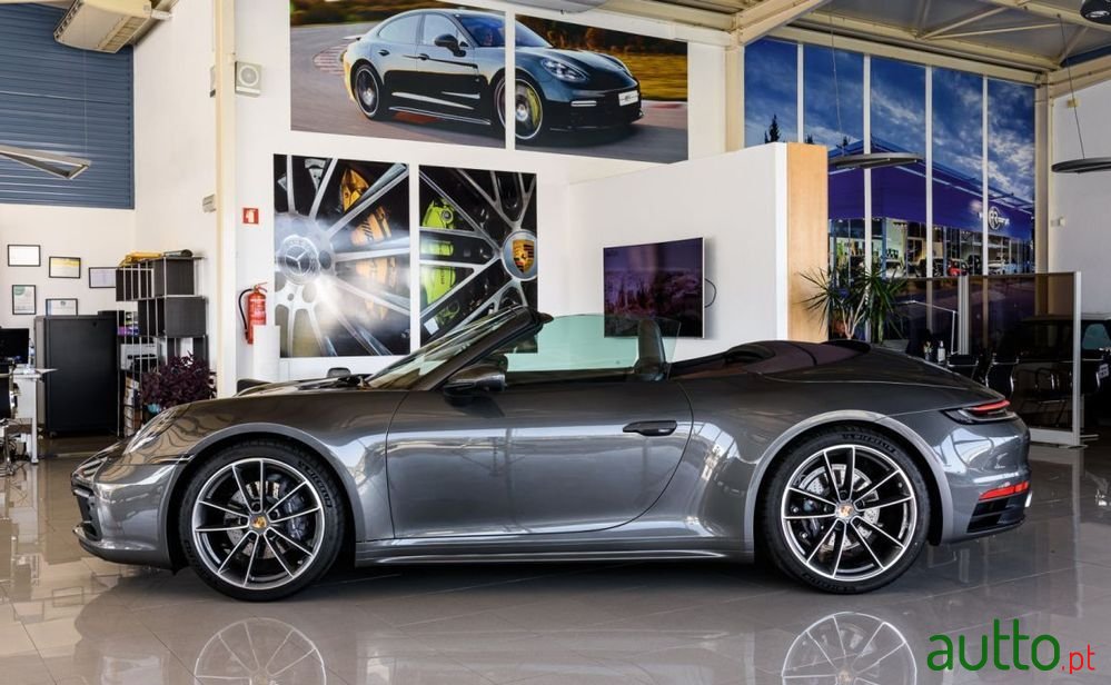 2023' Porsche 992 Carrera Pdk photo #4