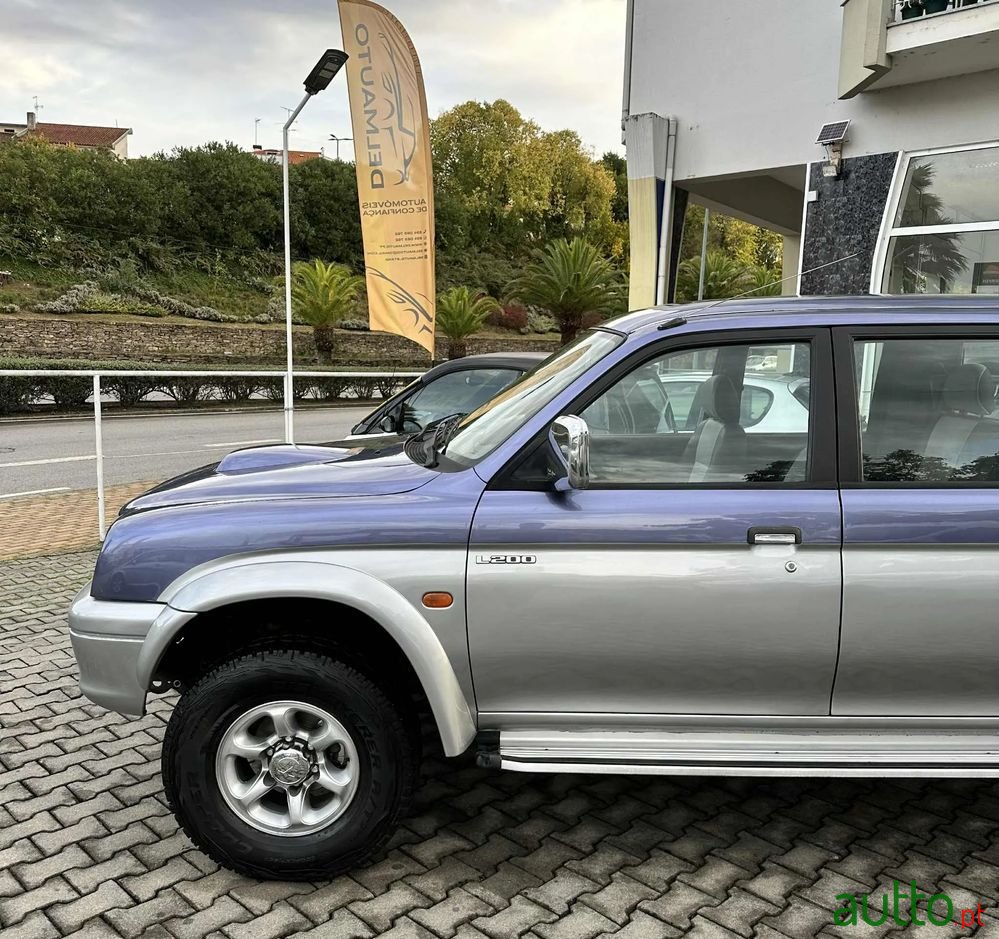 1997' Mitsubishi L200 2.5 Td Cd photo #5