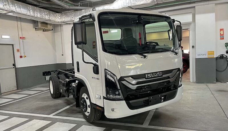 Isuzu renova gama pesada