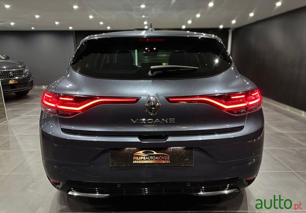 2021' Renault Megane photo #6
