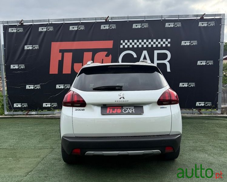 2016' Peugeot 2008 photo #6
