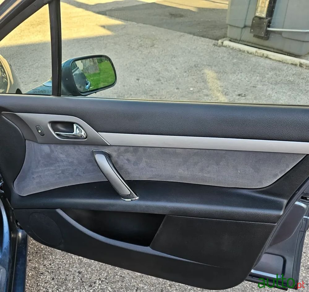 2005' Peugeot 407 1.6 Hdi Executive photo #4