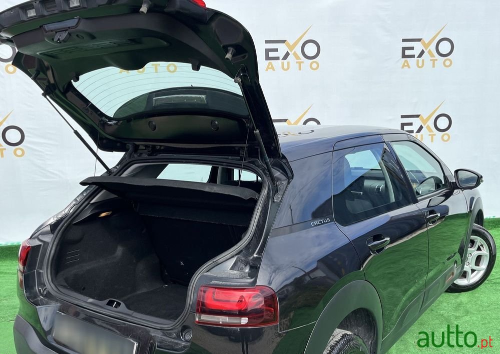 2019' Citroen C4 photo #5