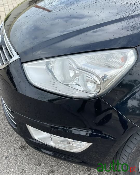 2014' Ford Galaxy photo #3