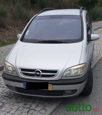 2004' Opel Zafira Elegance photo #3