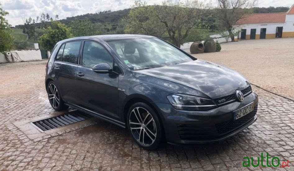 2015' Volkswagen Golf Gtd  Dsg photo #4