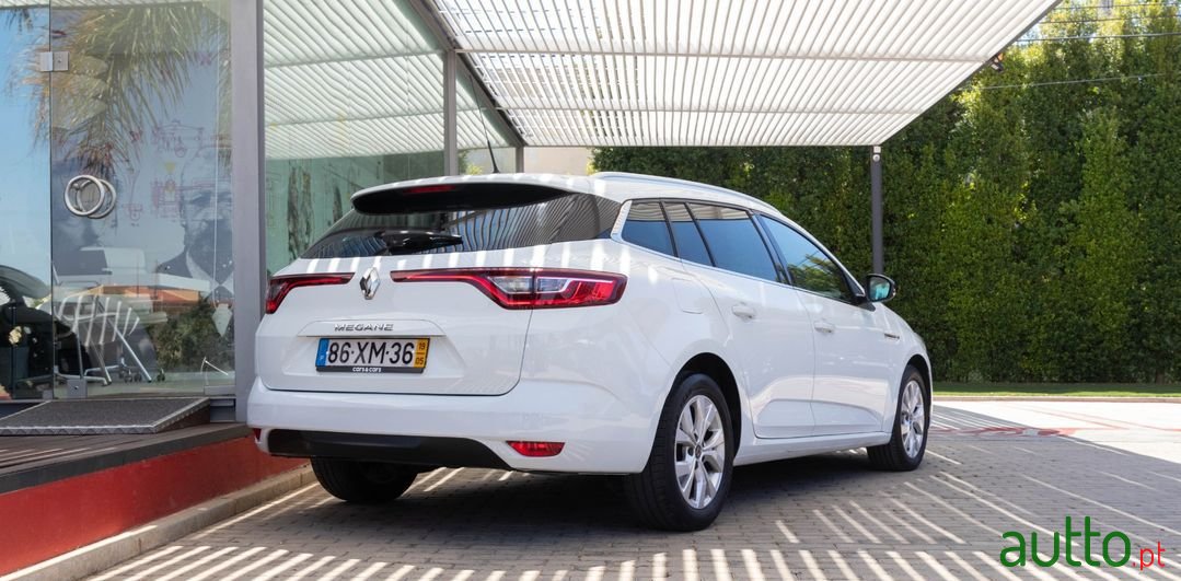 2019' Renault Megane Sport Tourer photo #4