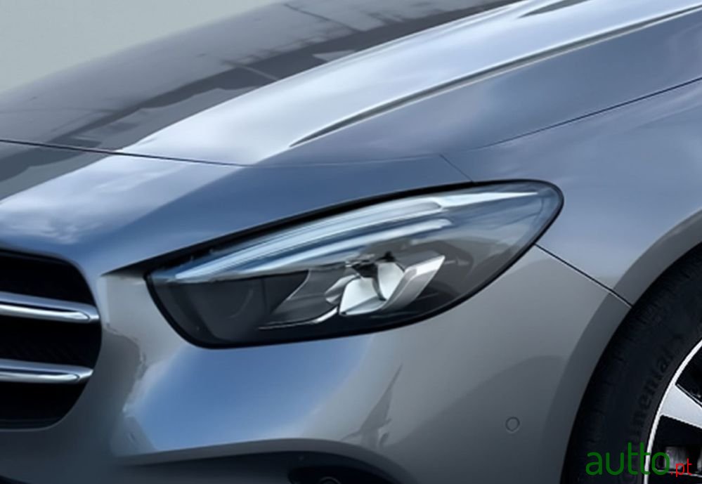 2022' Mercedes-Benz B 180 D Style Plus Aut. photo #3