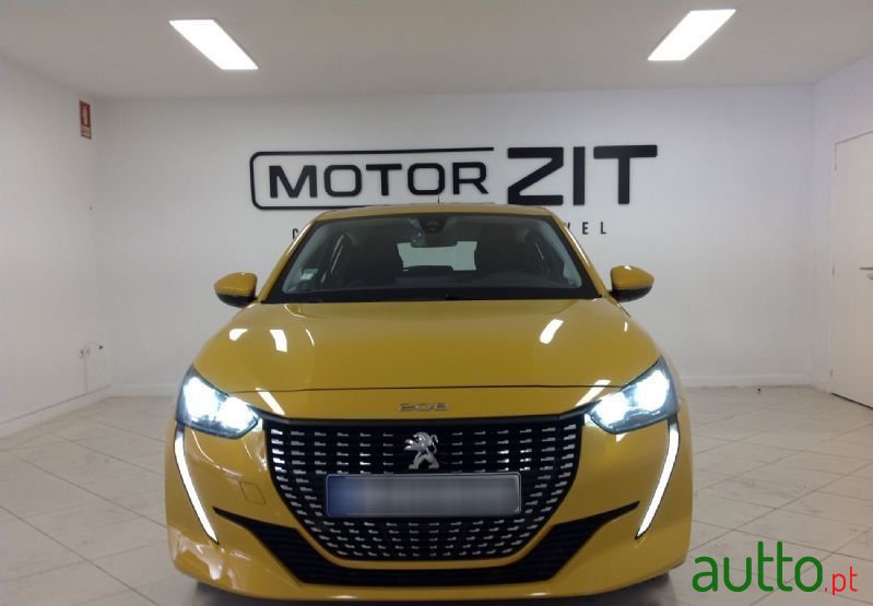2021' Peugeot 208 photo #6