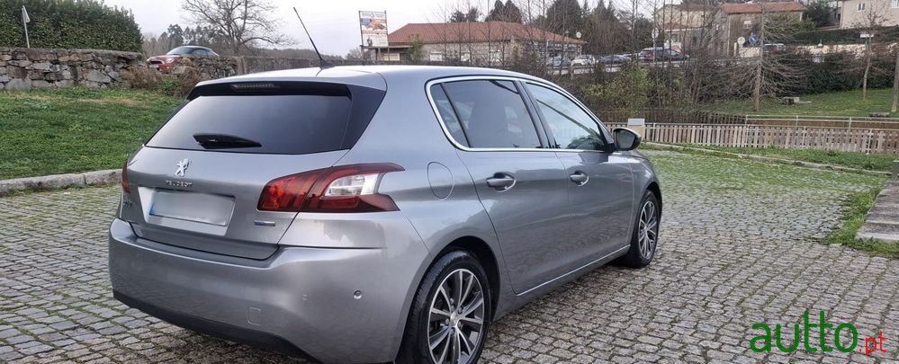 2017' Peugeot 308 photo #4