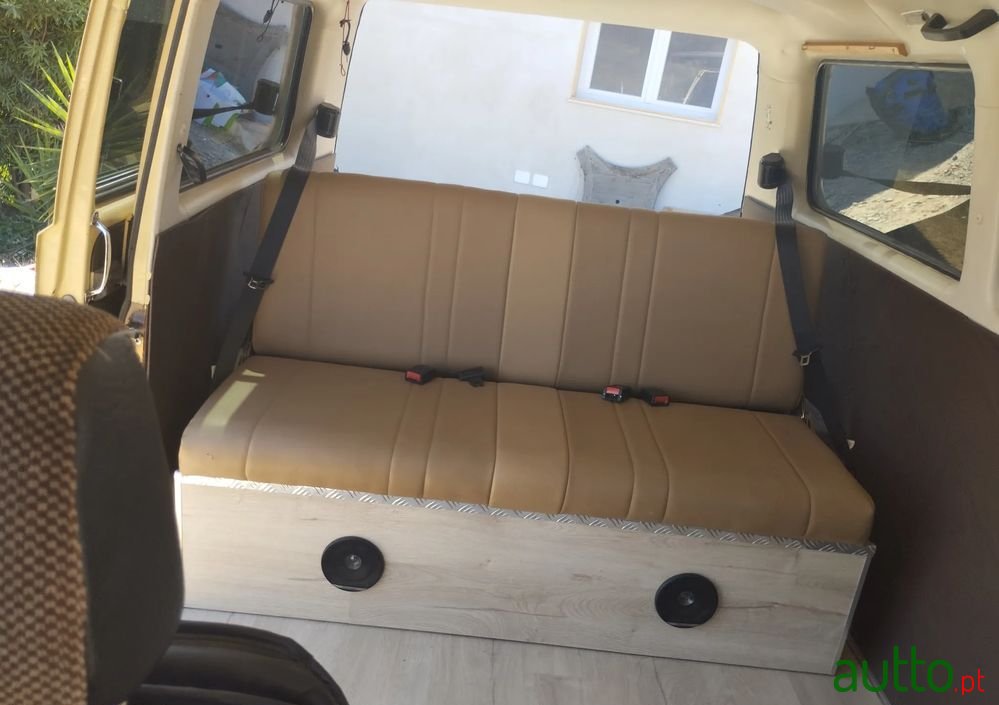 1985' Volkswagen Transporter photo #5