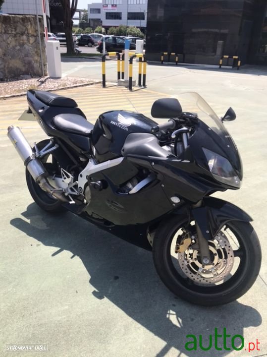 2001' Honda photo #1