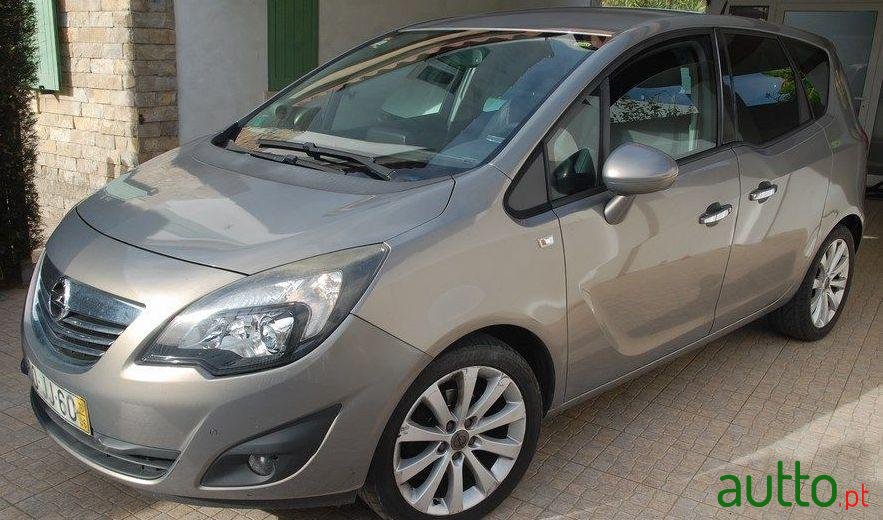 2010' Opel Meriva photo #3