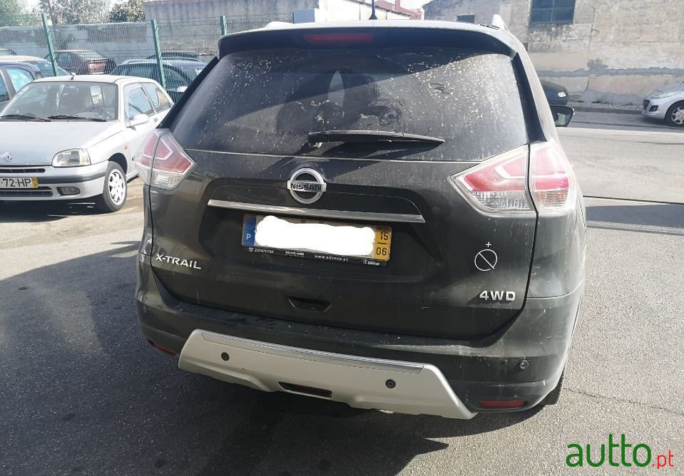 2015' Nissan X-Trail photo #2