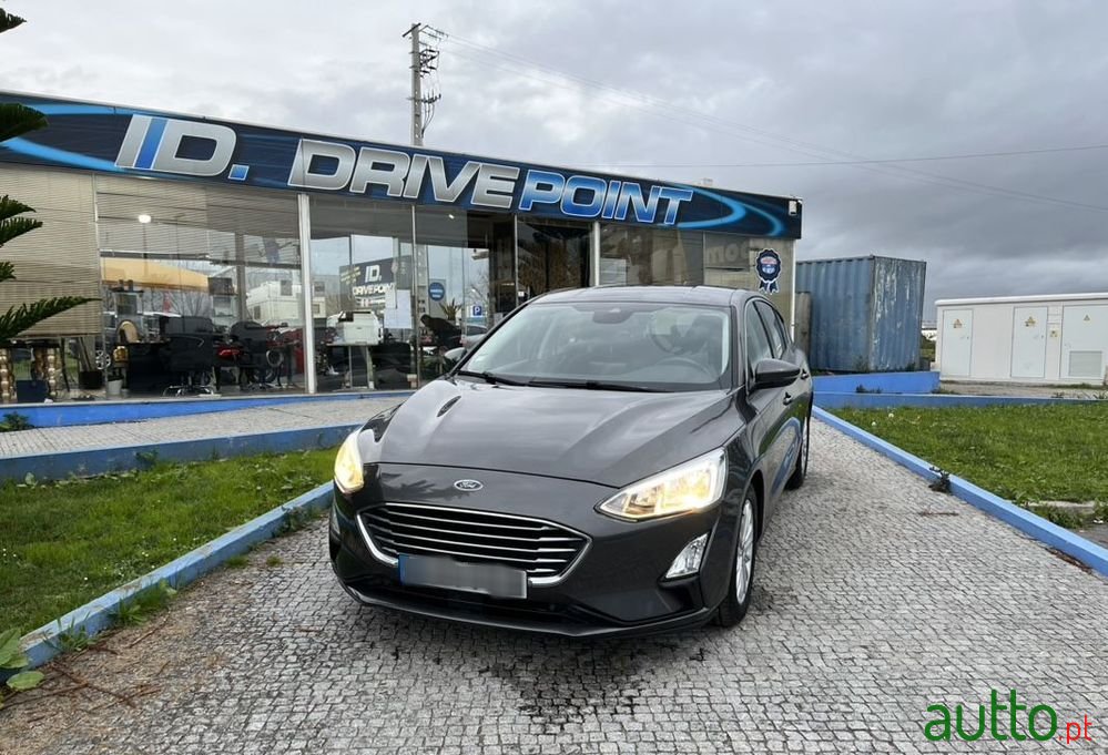 2018' Ford Focus photo #3