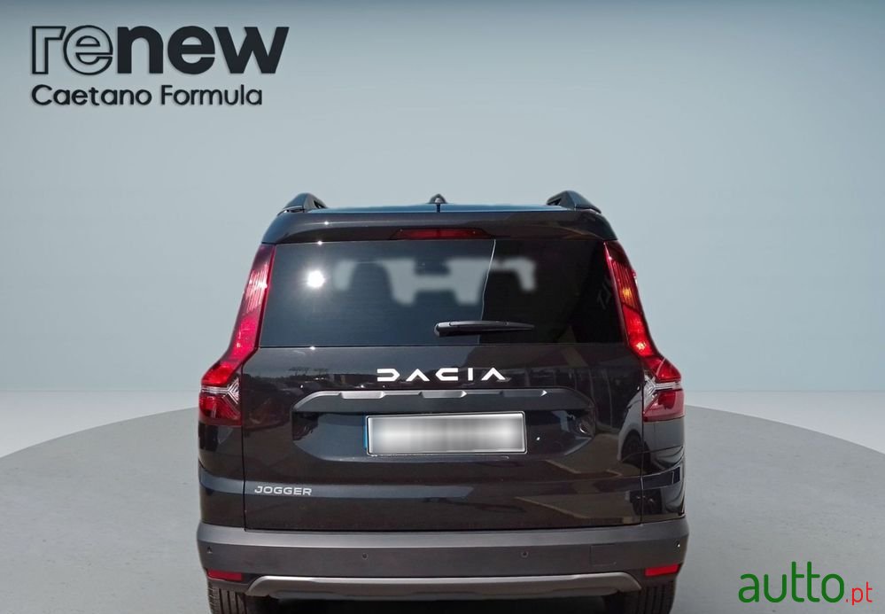 2024' Dacia Jogger photo #6