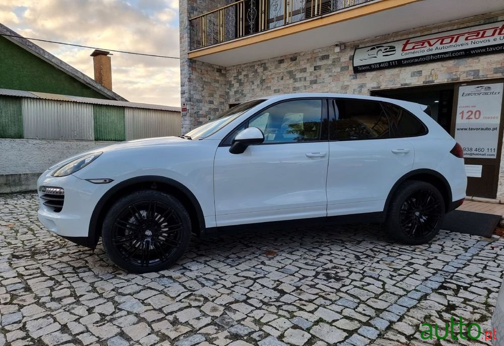 2014' Porsche Cayenne photo #4
