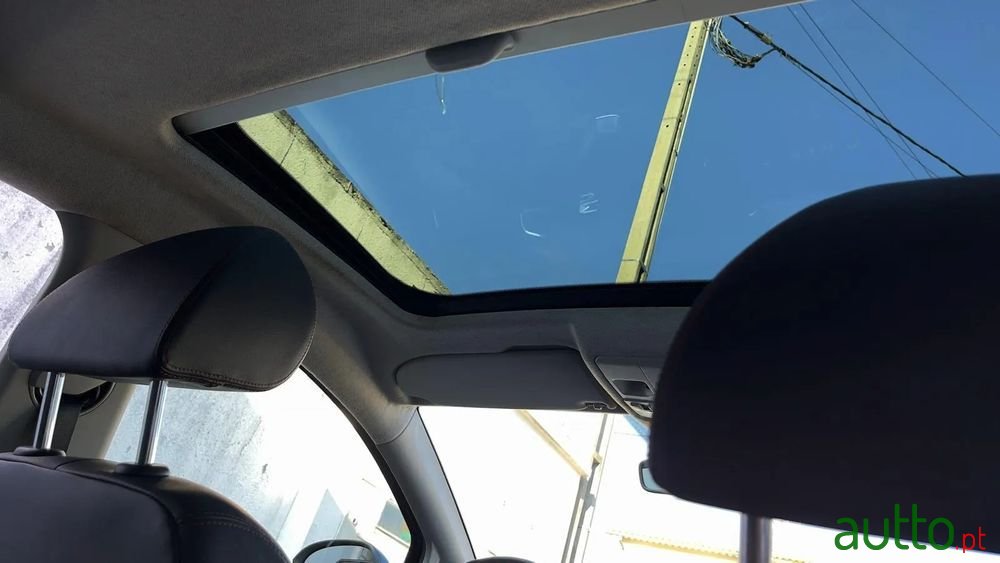 2015' SEAT Ibiza 1.0 Ecotsi Fr photo #2