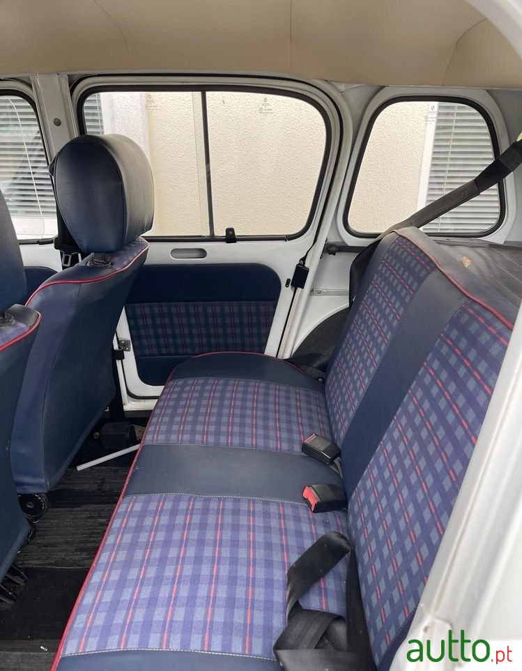 1992' Renault 4 photo #6