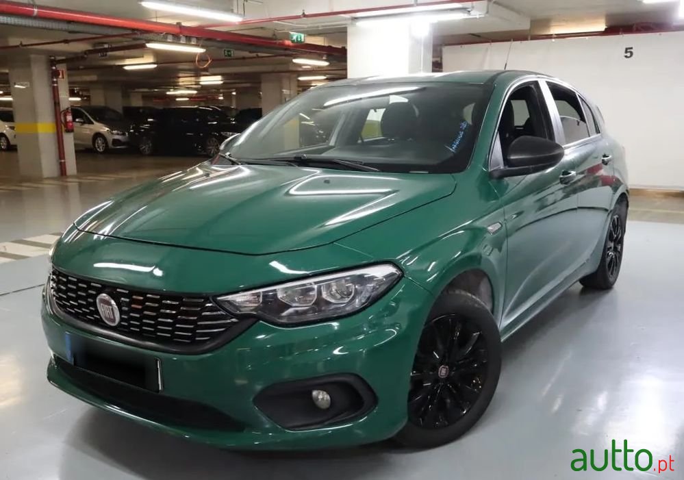 2020' Fiat Tipo photo #1