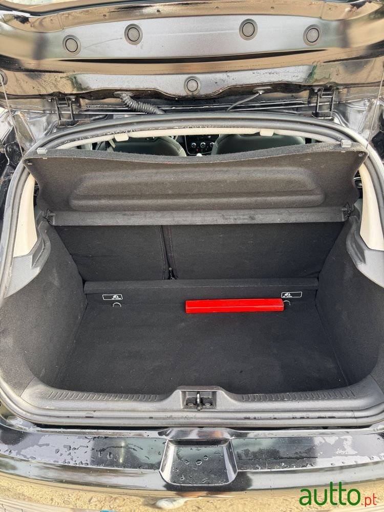 2014' Renault Clio 1.5 Dci Confort photo #5