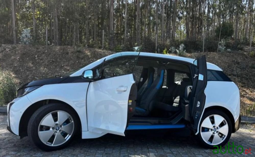 2016' BMW Série I (60 Ah) photo #5