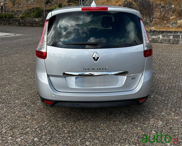 2014' Renault Grand Scenic photo #5