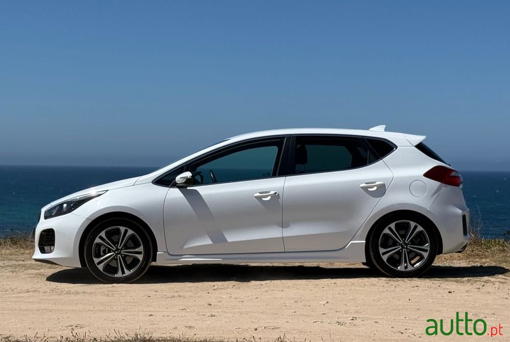 2017' Kia Ceed 1.0 T-Gdi Gt Line photo #2