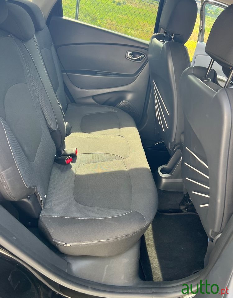 2013' Renault Captur photo #4