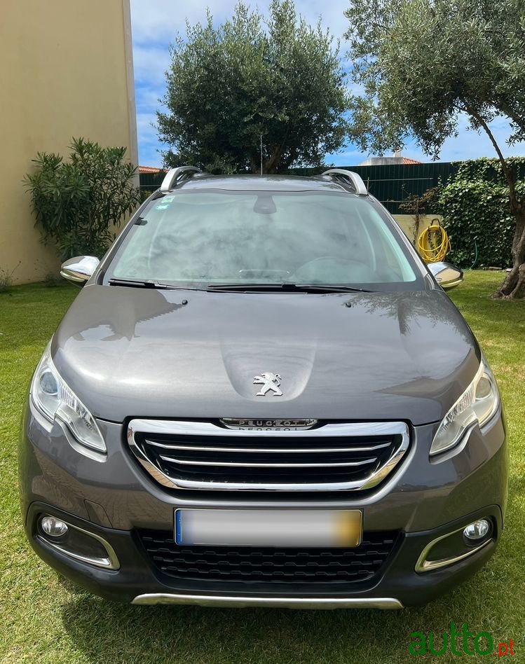 2015' Peugeot 2008 photo #3