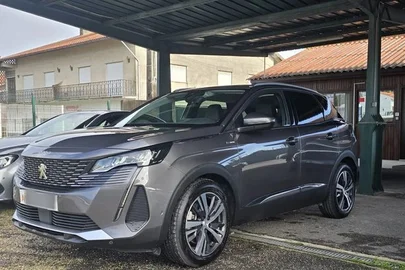 2021' Peugeot 3008